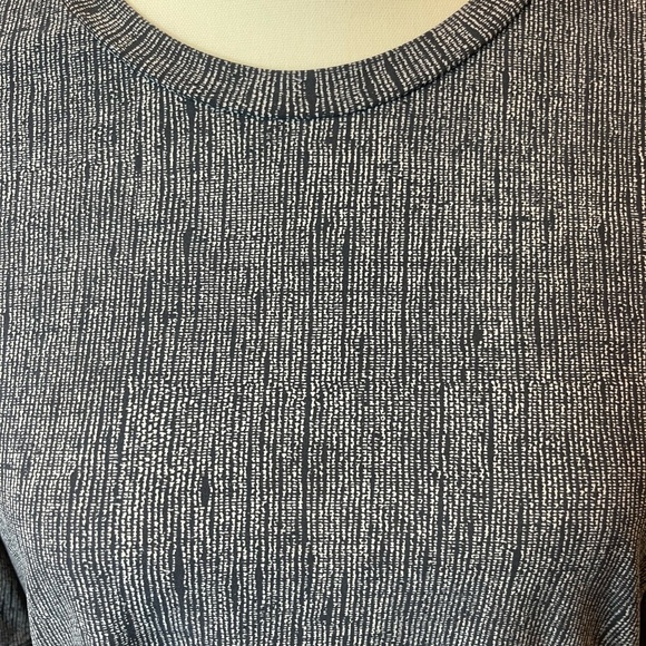 Lululemon Get It On Dress In Burlap Texture
Black Dune Athletic Dress Sz Medium - Picture 6 of 16